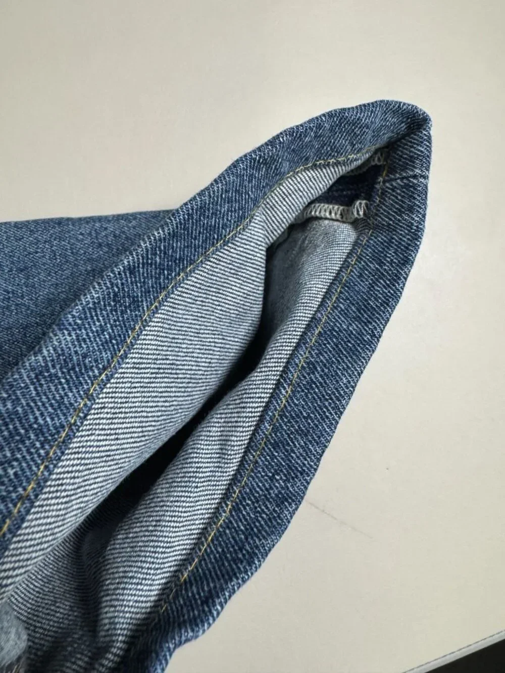 Citizens Of Humanity The Adler Tapered Classic Cut Jeans Size 33x28 Blue Denim